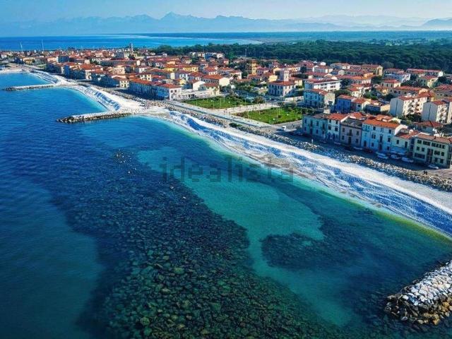 Casa in vendita a Marina di Pisa, Pisa