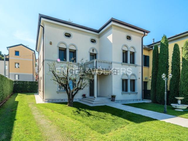 Casa in vendita a Costa, Conegliano