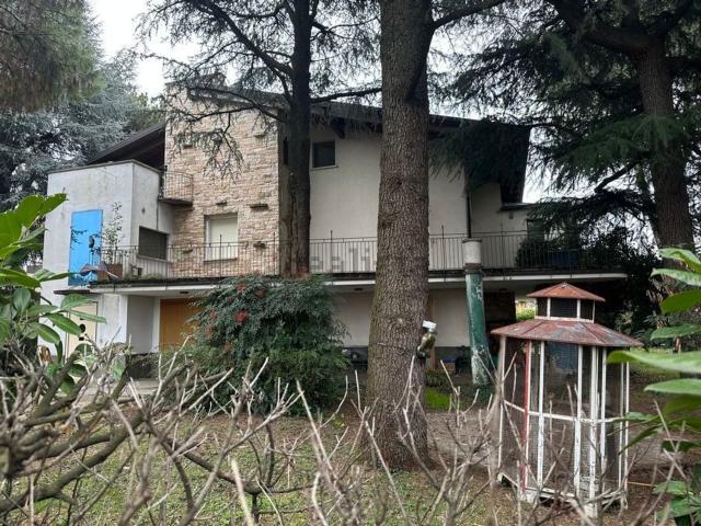 Casa in vendita a Castiglione delle Stiviere, Mantova