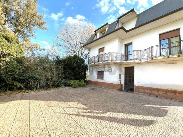 Casa in vendita a Dragoni, Campania