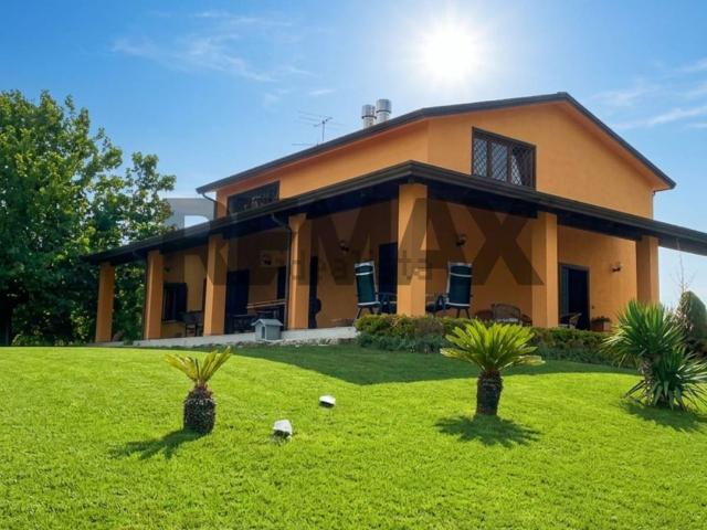 Casa in vendita a Profeti, Liberi