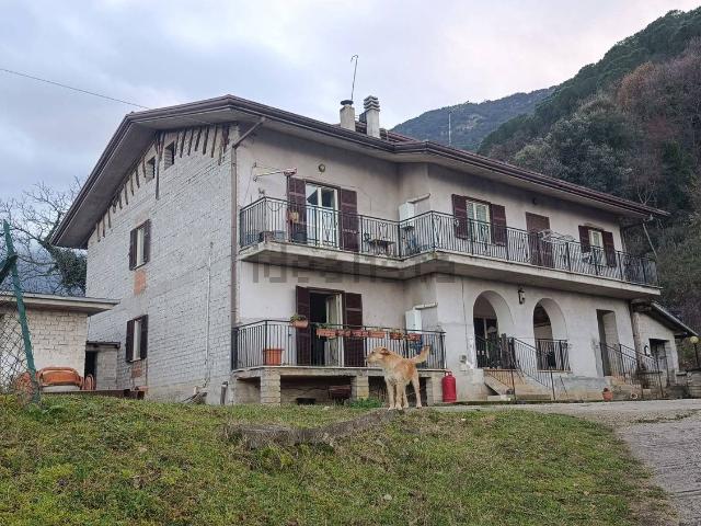 Casa in vendita a Supino, Lazio
