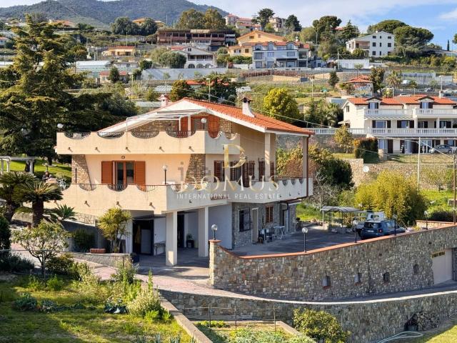 Casa in vendita a San Remo, Liguria