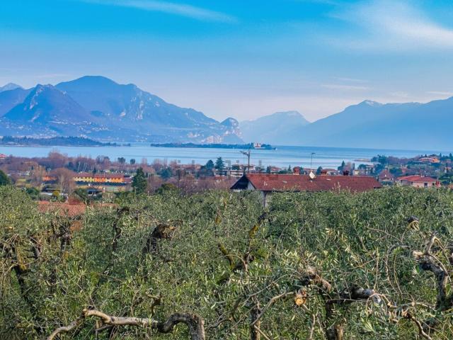 Casa in vendita a Balbiana, Manerba Del Garda