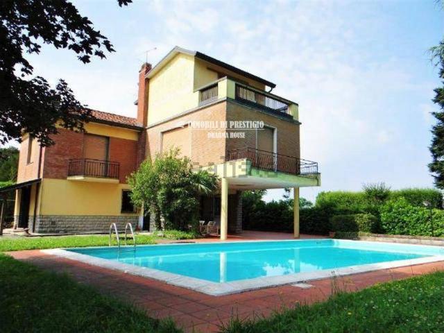 Casa in vendita a Viganò, Lombardia