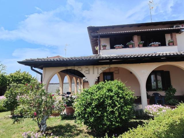 Casa in vendita a Gambolò, Lombardia