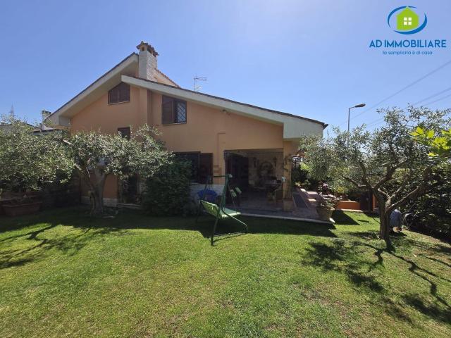 Casa in vendita a Guidonia Montecelio, Roma Capitale