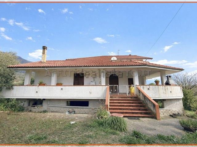 Casa in vendita a Spigno Saturnia, Lazio