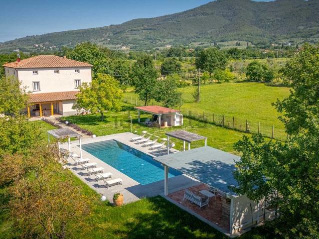 Casa in vendita a Terranuova Bracciolini, Arezzo
