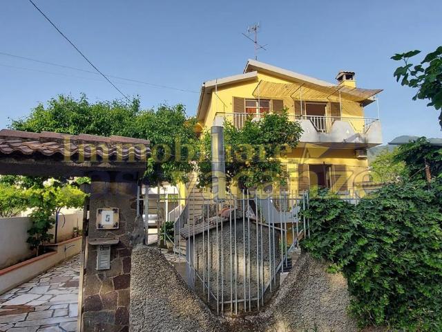 Casa in vendita a Calabria, Cosenza