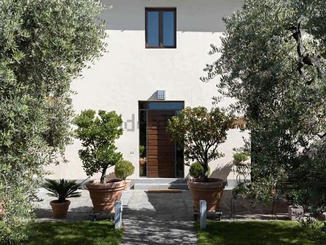 Casa in vendita a Pontenuovo, Pistoia