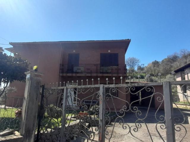 Casa in vendita a Sant'Agata, Ferentino