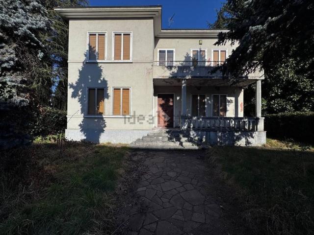 Casa in vendita a Schio, Veneto