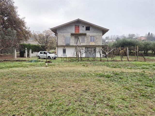 Casa in vendita a Cugnoli, Abruzzo