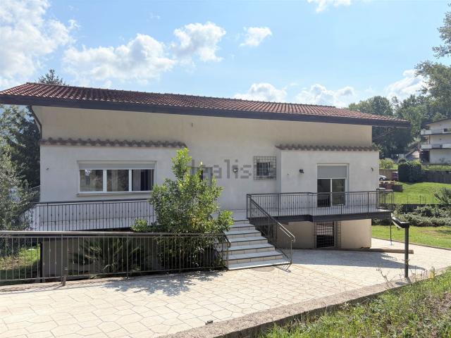Casa in vendita a Via Santa Candida Ortali, San Michele di Serino
