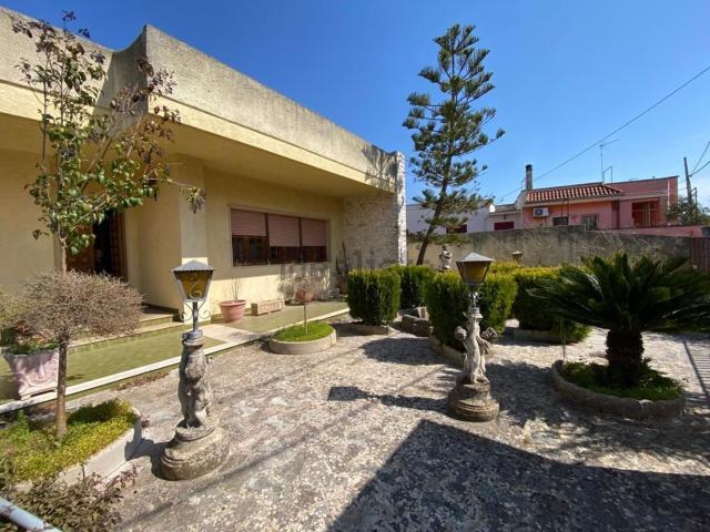 Casa in vendita a Puglia, Lecce