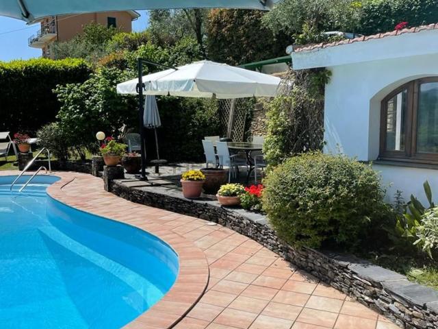 Casa in vendita a San Massimo, Rapallo