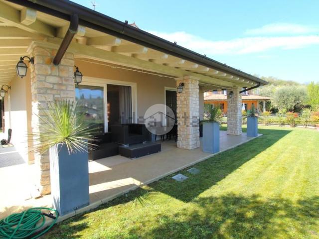 Casa in vendita a Soiano Del Lago, Lombardia