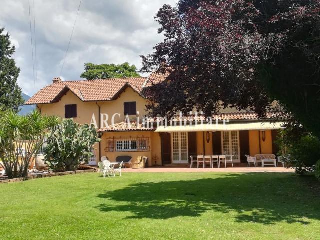 Casa in vendita a Massarosa, Toscana