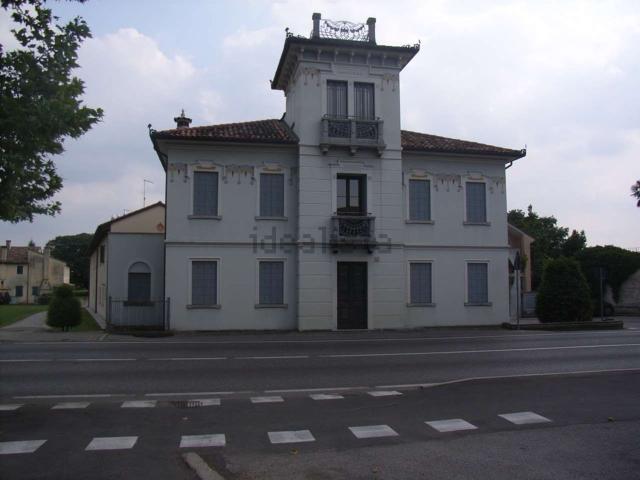 Casa in vendita a Volpago Del Montello, Veneto
