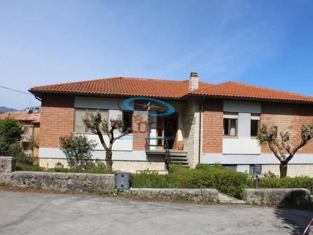 Casa in vendita a Spina, Marche