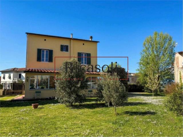 Casa in vendita a Santissima Annunziata, Bagni Di Lucca Ponte