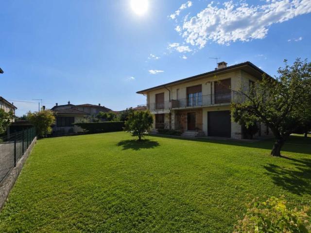 Casa in vendita a Centro, Thiene