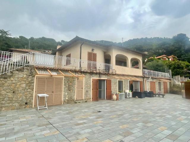 Casa in vendita a Camporosso, Liguria