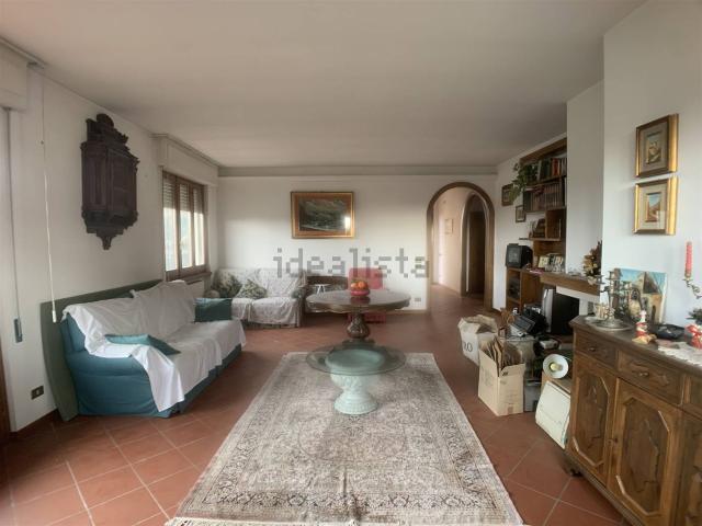 Casa in vendita a Massa E Cozzile