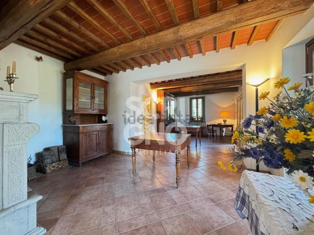 Casa in vendita a Seano, Carmignano