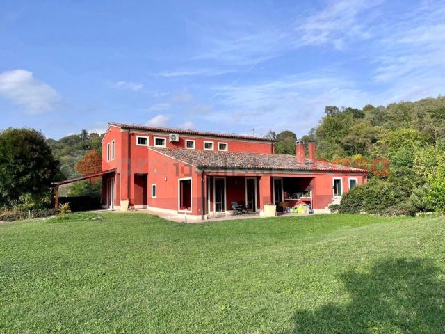 Casa in vendita a Sarego, Veneto