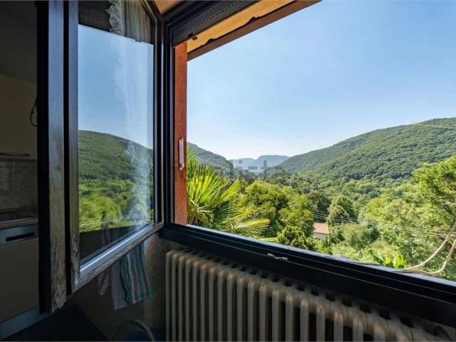 Casa in vendita a Due Cossani, Dumenza