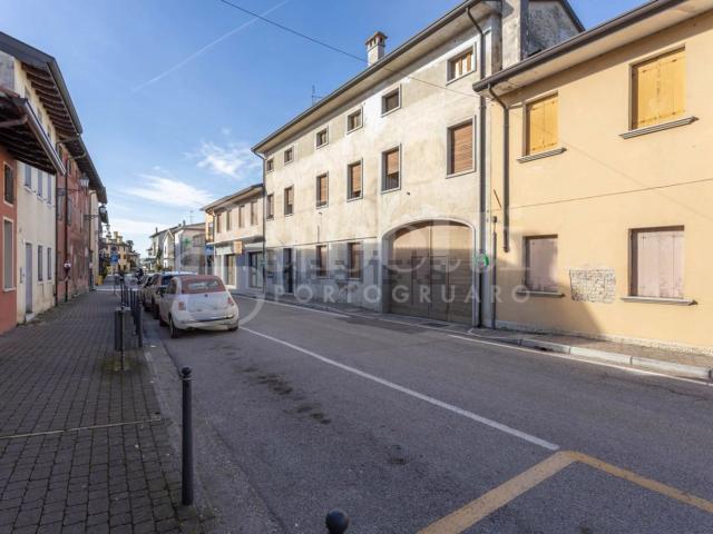 Casa in vendita a Teglio Veneto, Venezia