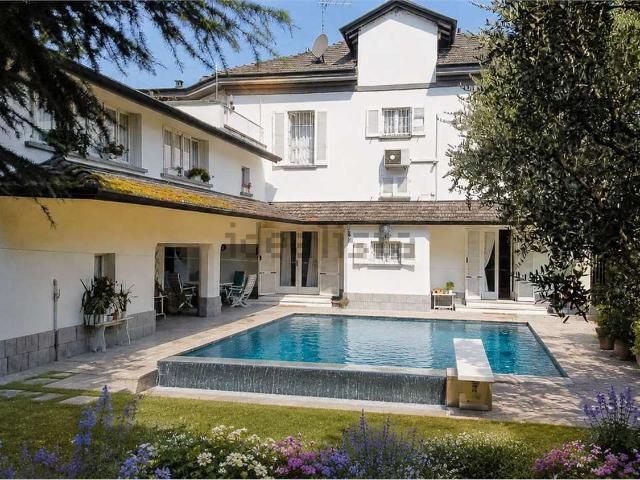 Casa in vendita a Casorate Primo, Lombardia