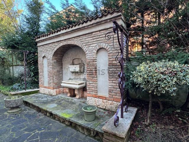 Casa in vendita a Infrangibile, Piacenza