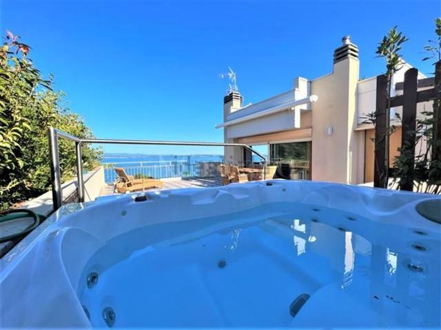 Casa in vendita a Sirmione, Lombardia