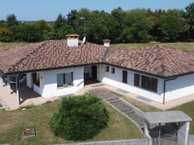 Casa in vendita a Branco, Tavagnacco