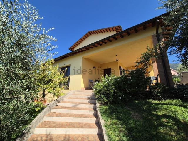 Casa in vendita a Terni, Umbria