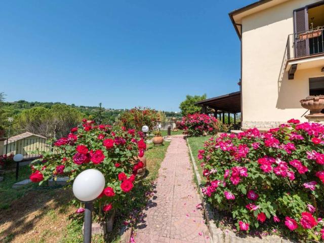 Casa in vendita a San Valentino, Terni