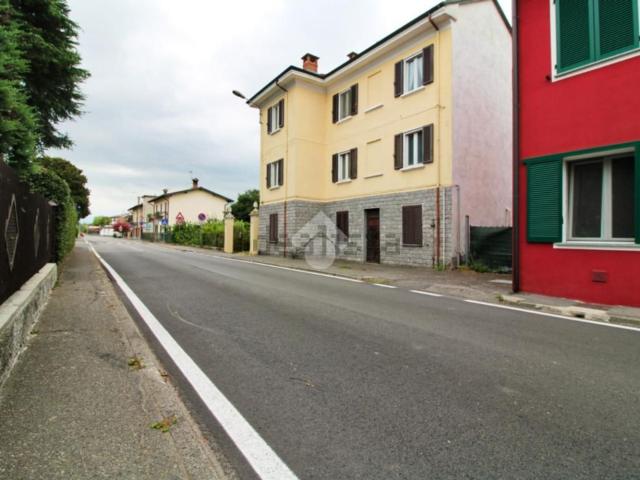 Casa in vendita a Travacò Siccomario, Lombardia
