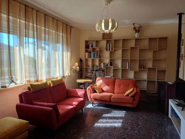 Casa in vendita a San Prospero, Cascina