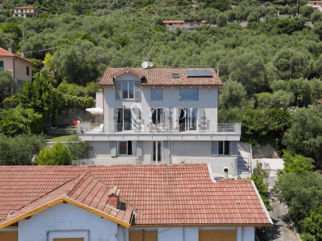Casa in vendita a Moglio, Alassio
