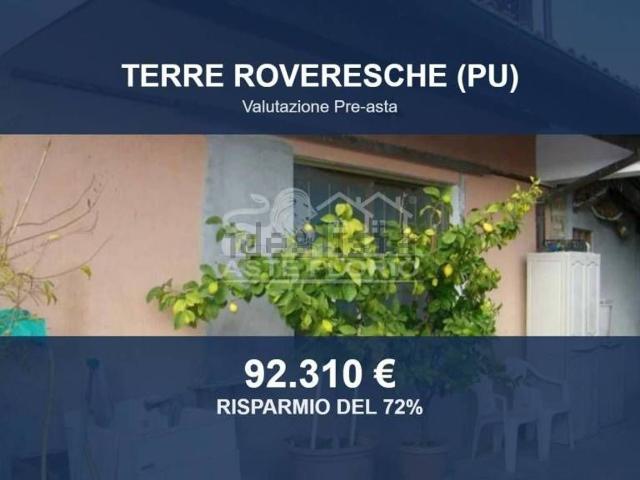 Casa in vendita a Terre Roveresche, Marche