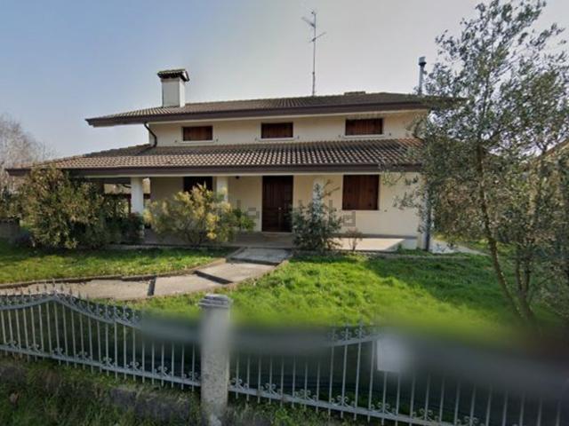 Casa in vendita a Portogruaro, Veneto