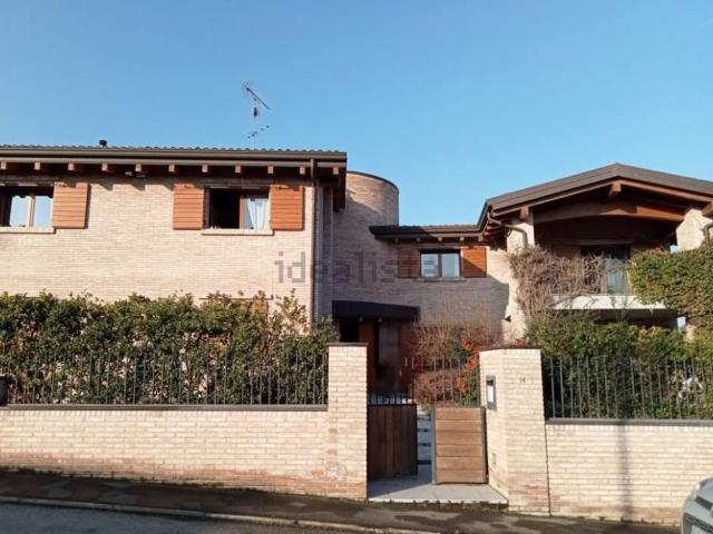 Casa in vendita a Colline Matildiche, Re