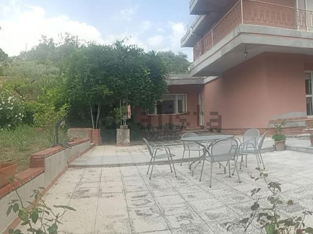 Casa in vendita a Piazza, Sicilia