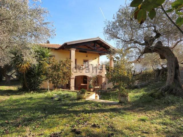 Casa in vendita a Piano della Cona, Città Sant'angelo