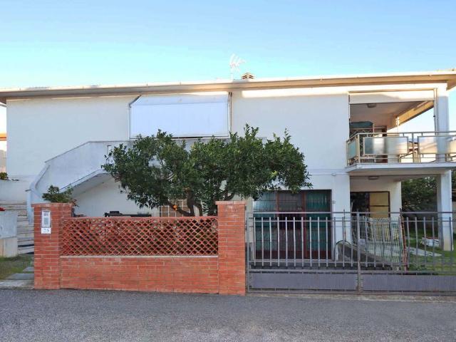 Casa in vendita a San Vincenzo, Toscana