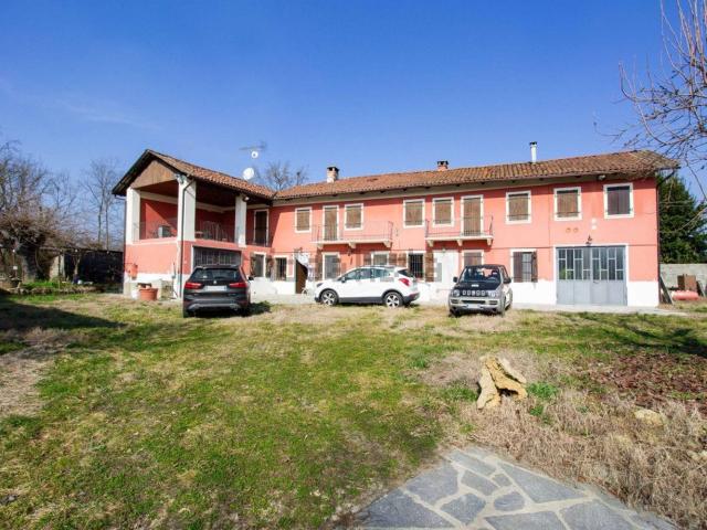 Casa in vendita a Piemonte, Asti