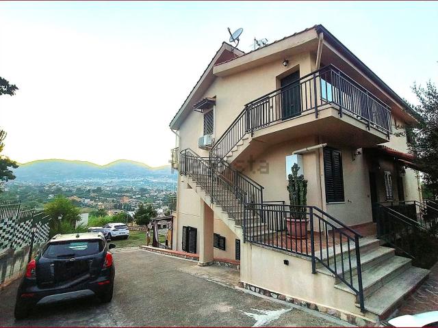 Casa in vendita a III Circoscrizione, Palermo